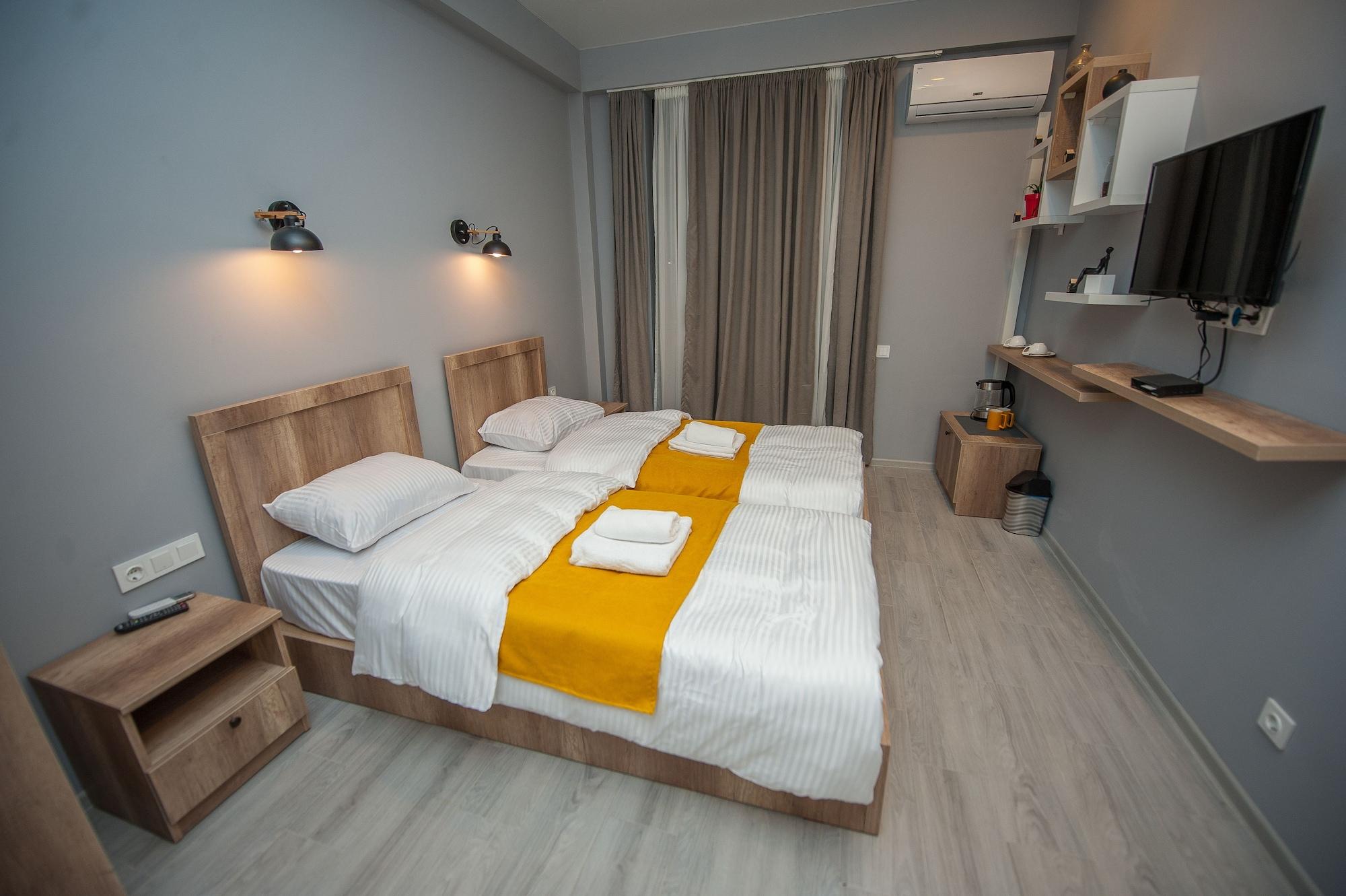 Easy Hotel T'Bilisi Tbilisi Exteriör bild