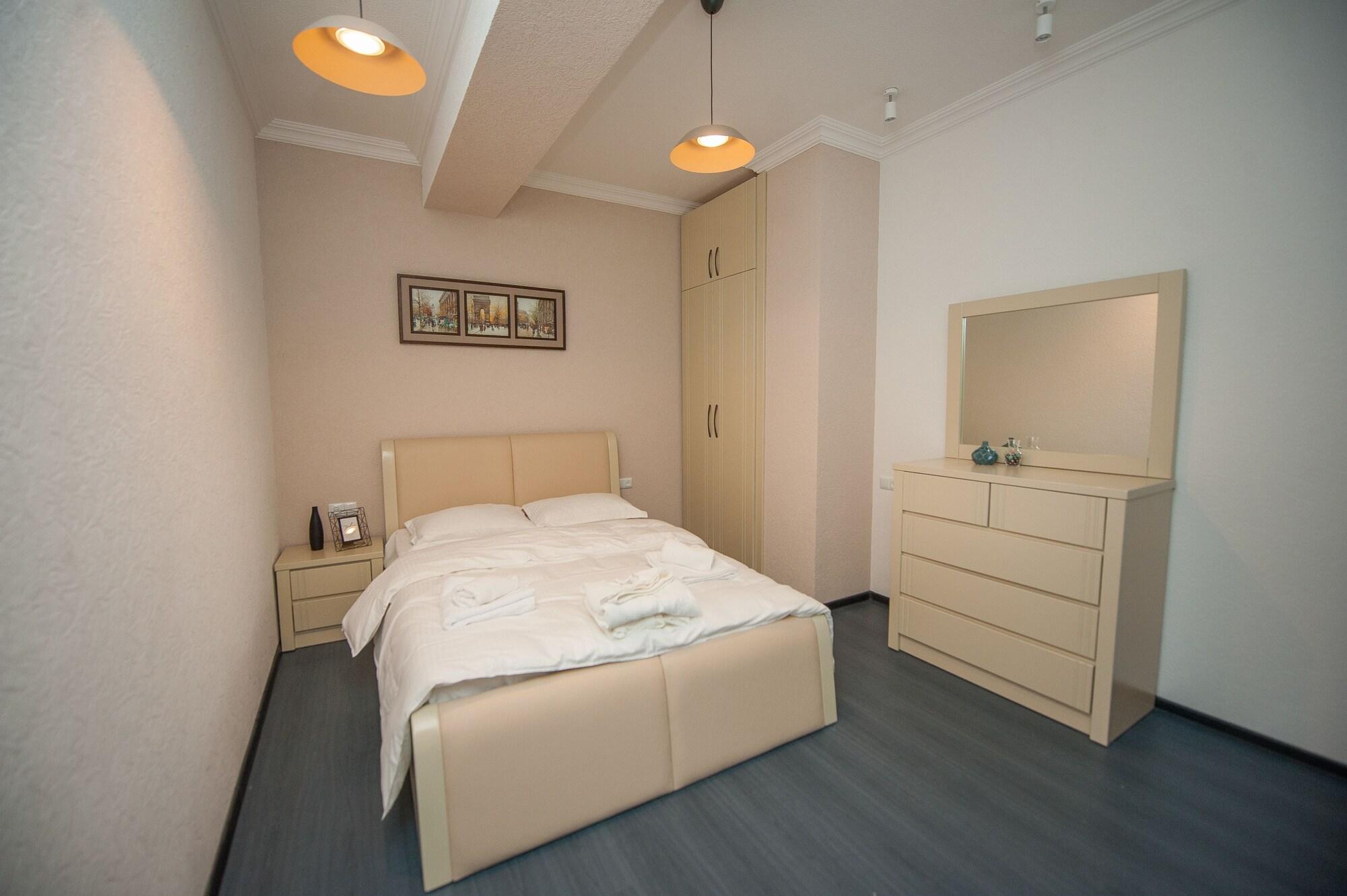 Easy Hotel T'Bilisi Tbilisi Exteriör bild