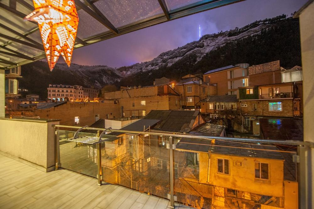 Easy Hotel T'Bilisi Tbilisi Exteriör bild