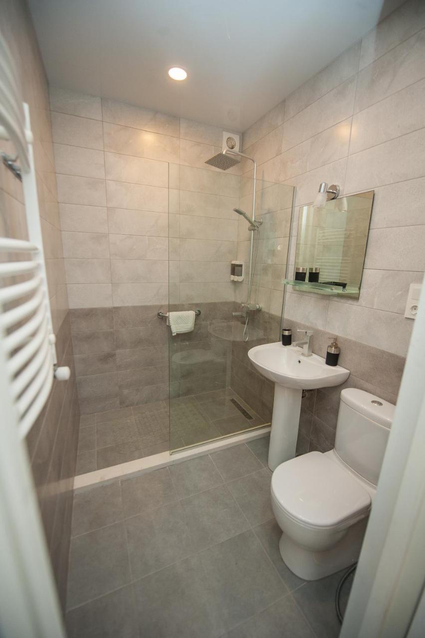 Easy Hotel T'Bilisi Tbilisi Exteriör bild