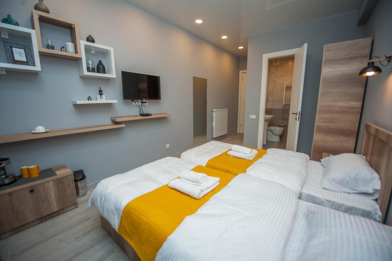 Easy Hotel T'Bilisi Tbilisi Exteriör bild