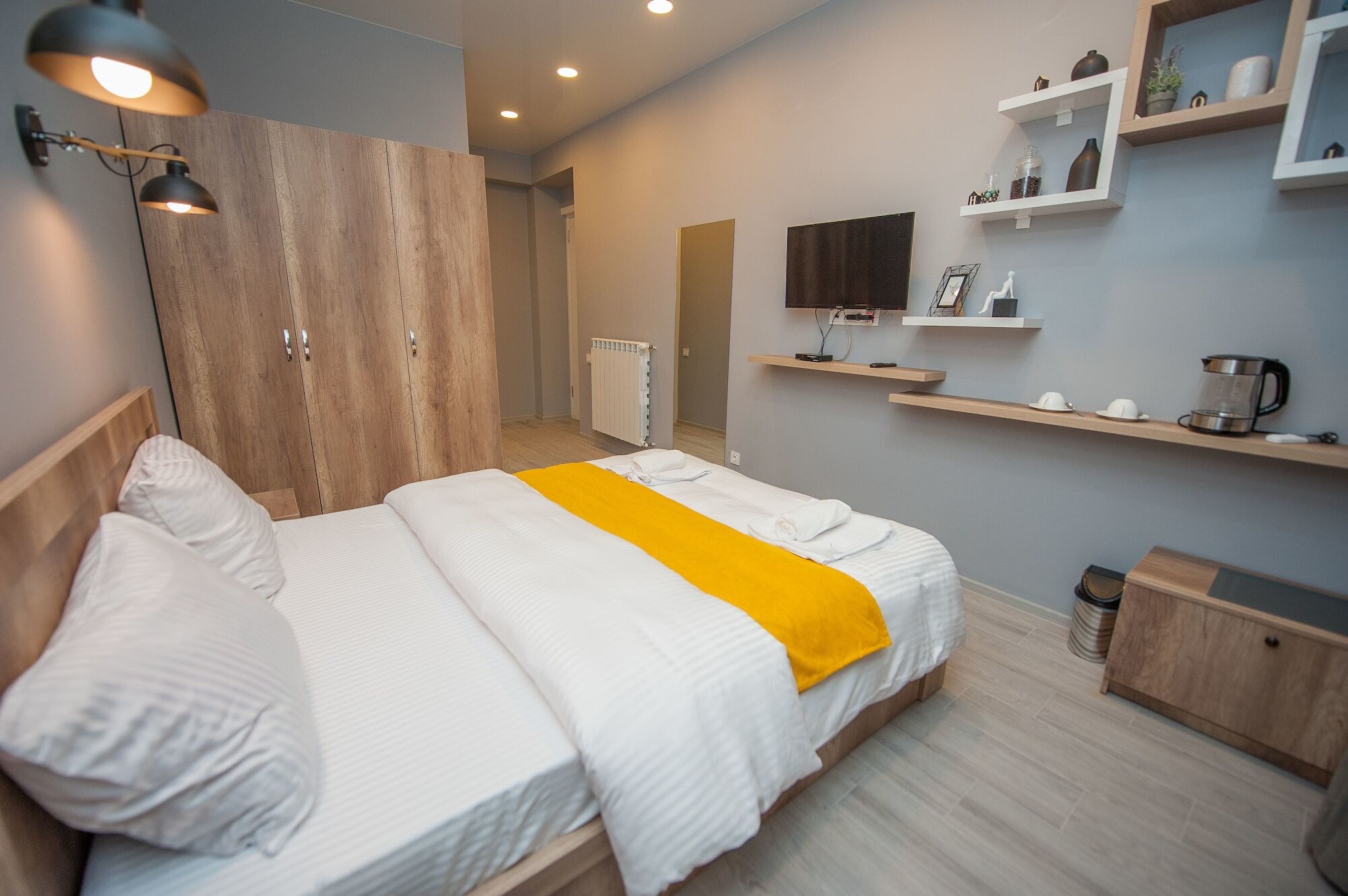 Easy Hotel T'Bilisi Tbilisi Exteriör bild